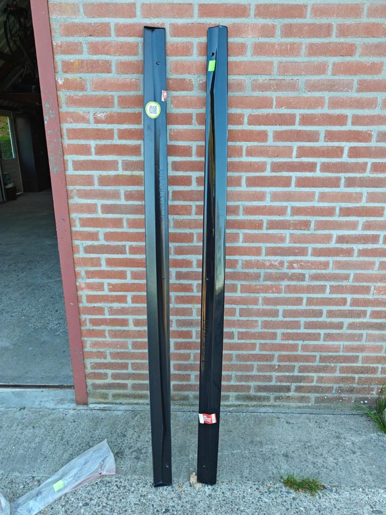 Maxton Design Side Skirts Renault Megane, Auto-onderdelen, Ophalen, Nieuw, Links, Overige automerken
