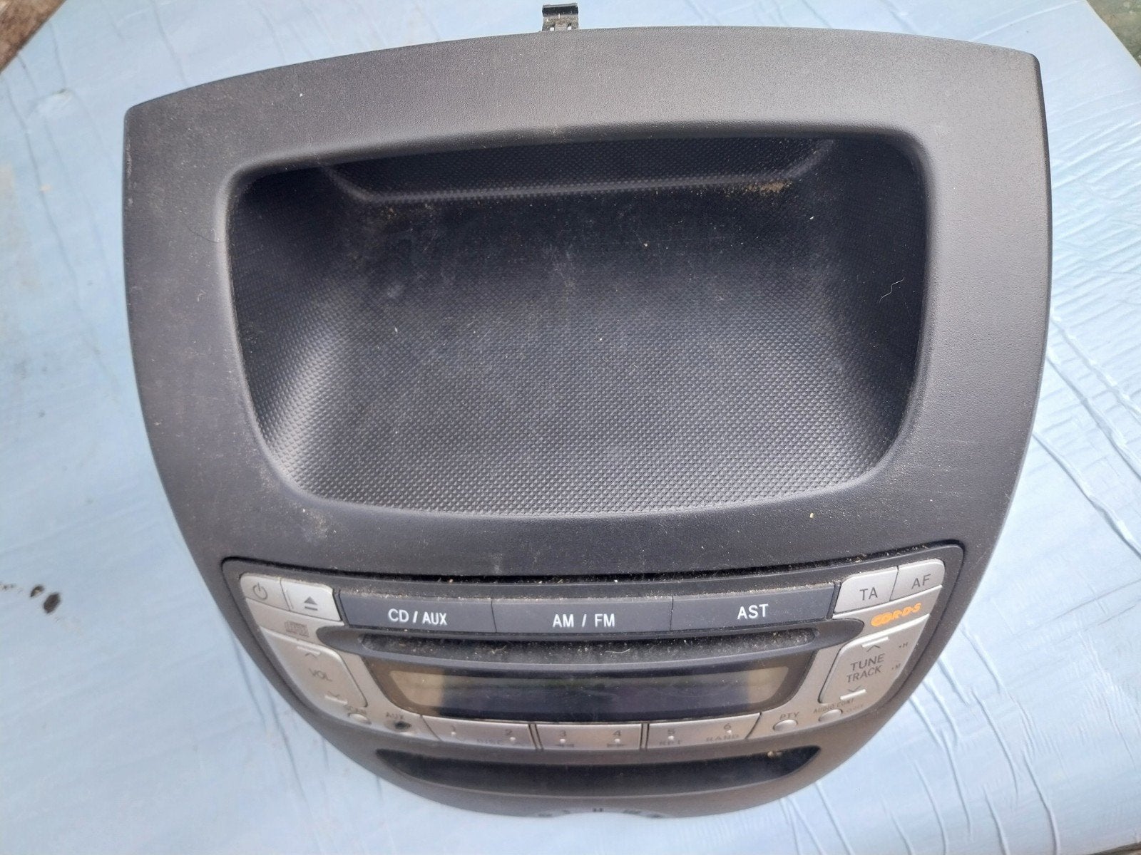 Autoradio peugeot 107, Auto diversen, Autoradio's, Ophalen