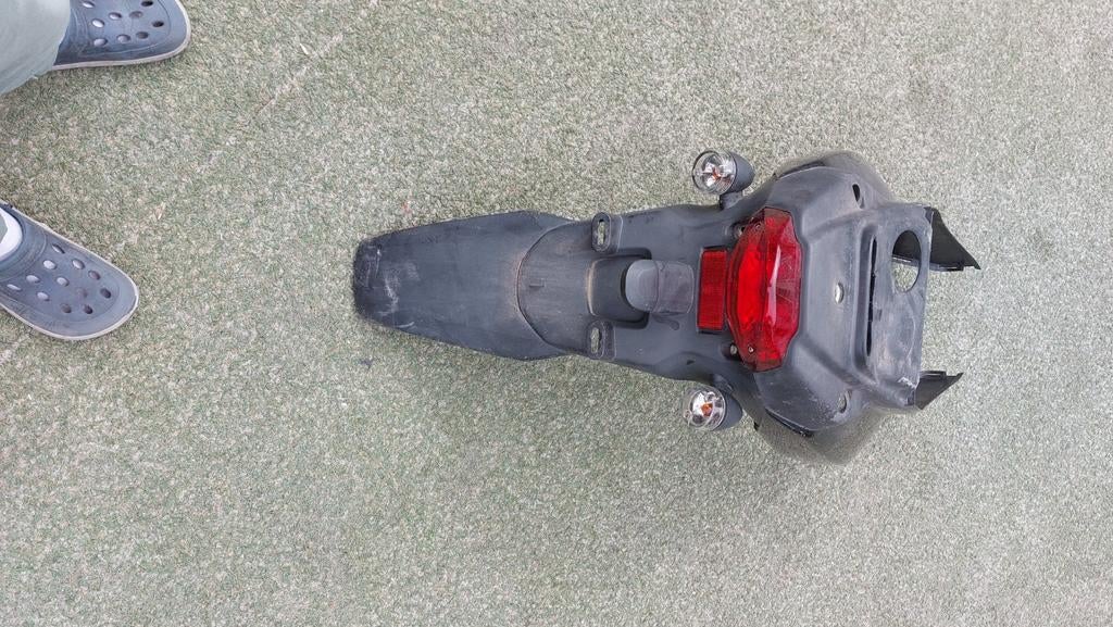 Achterlicht unit SYM scooter (ca. 10 jaar oud model), Ophalen, Gebruikt, Overige typen, SYM