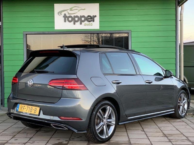 Volkswagen Golf 1.5 TSI Highline|R-line|Panoramadak|Virtual, Auto's, 4 cilinders, 150 pk, Automatische klimaatregeling, Origineel Nederlands