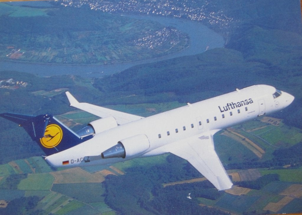 Lufthansa Canadair Jet CL-600 - twee nieuwe ansichtkaarten, Verzenden, 1980 tot heden, Ongelopen, Overige thema's
