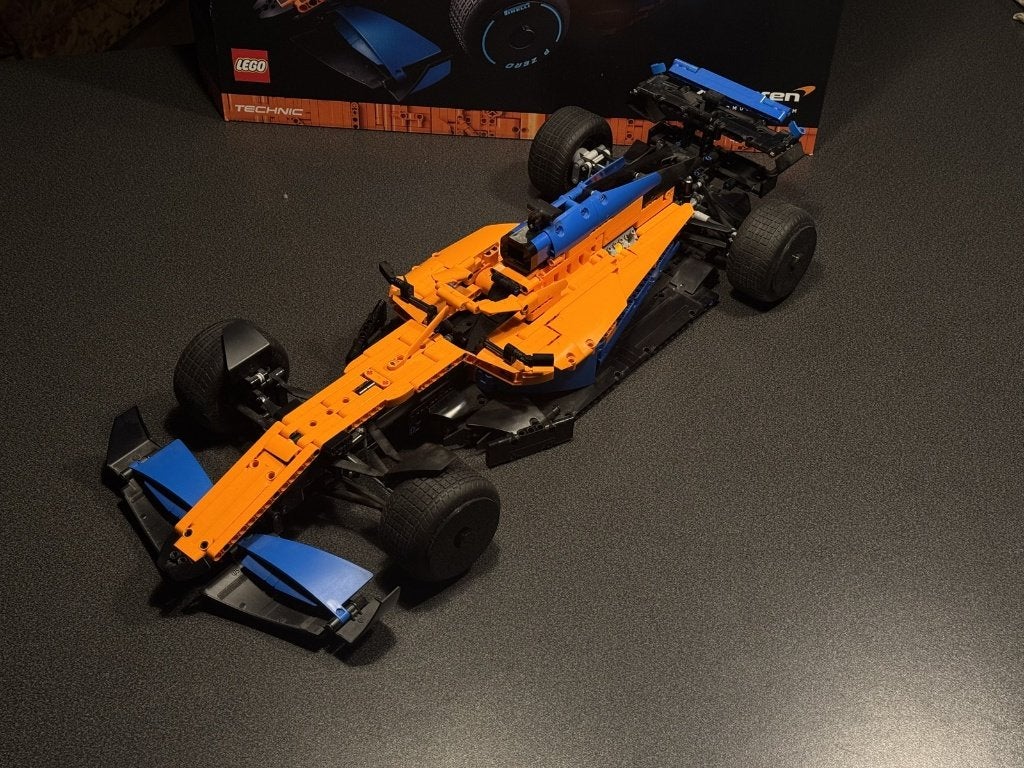 LEGO Technic 42141 McLaren Formule 1 2022, gebouwd + doos, Lego, Ophalen of Verzenden, Zo goed als nieuw, Technic