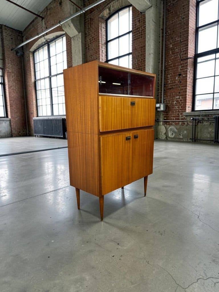 vintage houten halfhoge kast / buffetkast / vitrinekast, Ophalen
