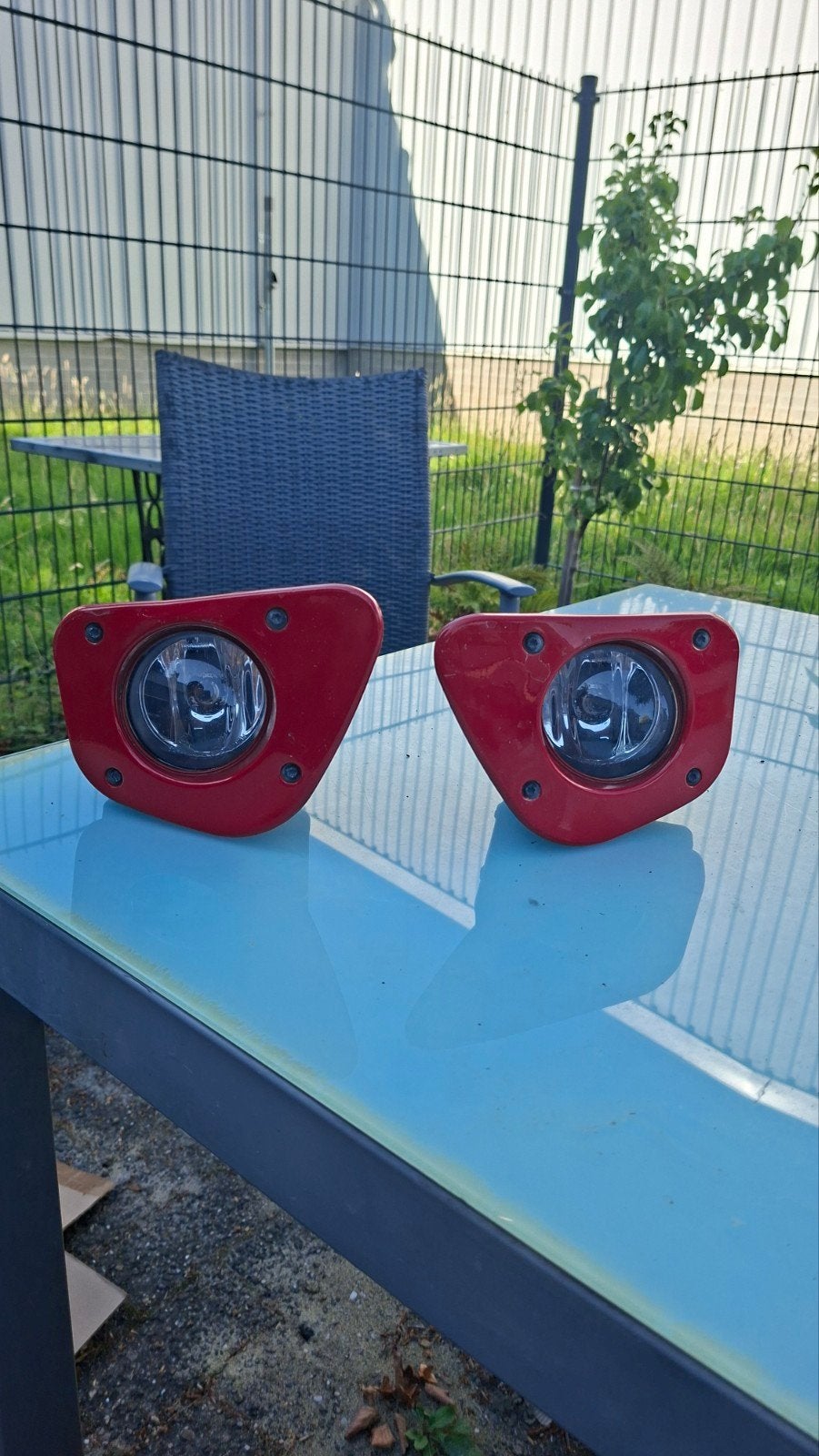 8Toyota Aygo Mistlampen Compleet (2005-2014) - Rood, Auto-onderdelen, Verlichting, Toyota, Ophalen of Verzenden