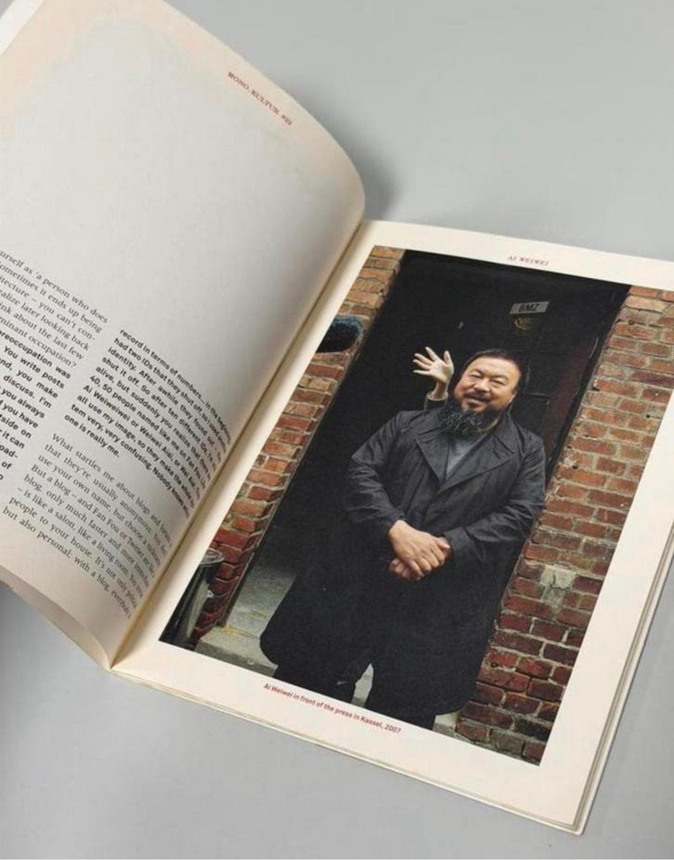 Zeldzaam mono.kultur #22 Ai Weiwei (2009) Interview Magazine, Ophalen of Verzenden, H, H, H