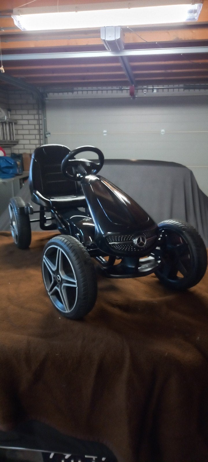 Mercedes-Benz skelter Go-Kart Zwart, Ophalen, Zo goed als nieuw, Trapvoertuig