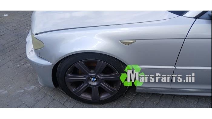 Scherm links-voor van een BMW 3-Serie (354), Gebruikt, -, -, Ophalen of Verzenden