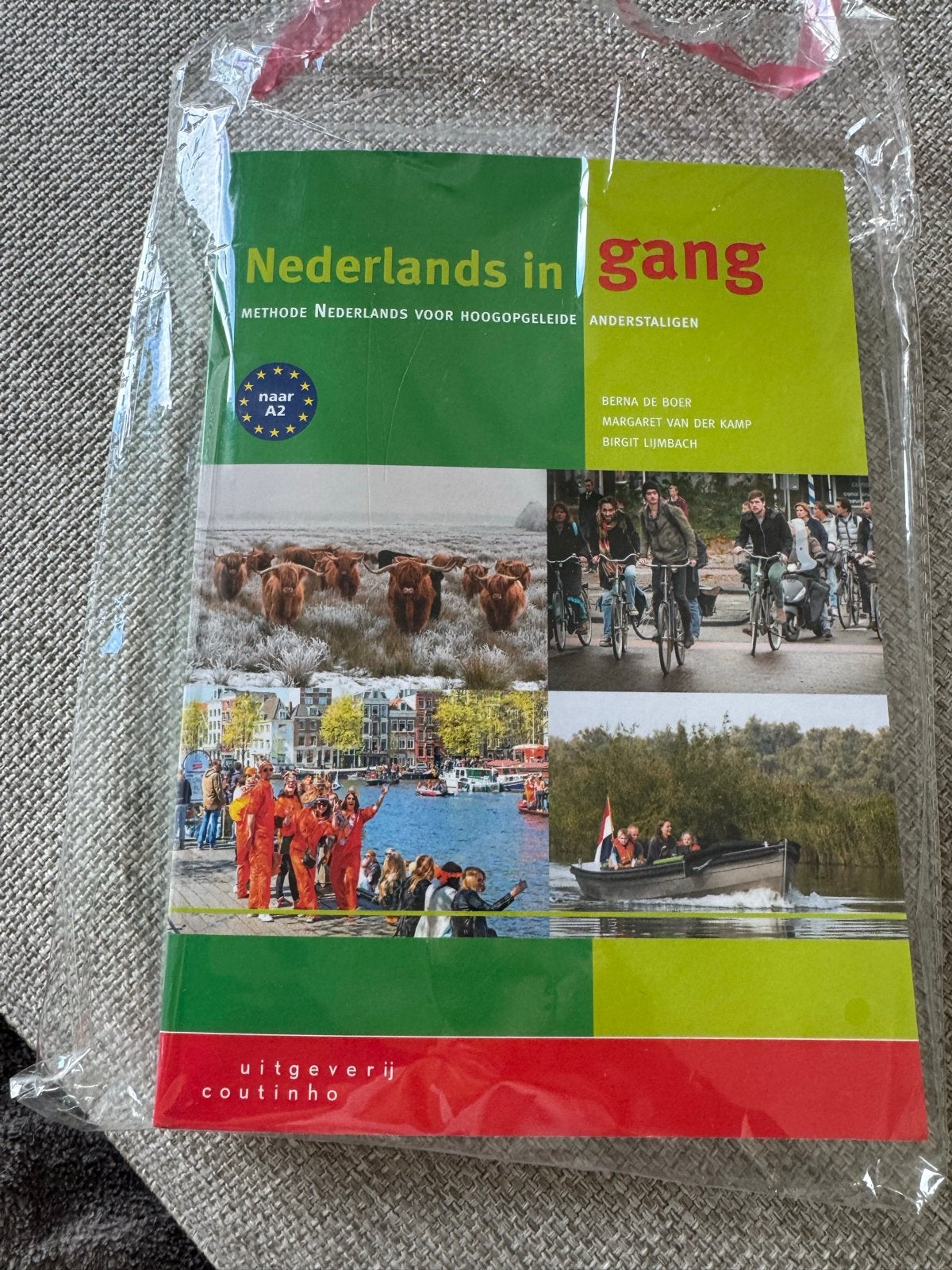 Nederlands in gang- NEW! 2025 with online code, Boeken, Ophalen of Verzenden, Alpha, Zo goed als nieuw, HBO