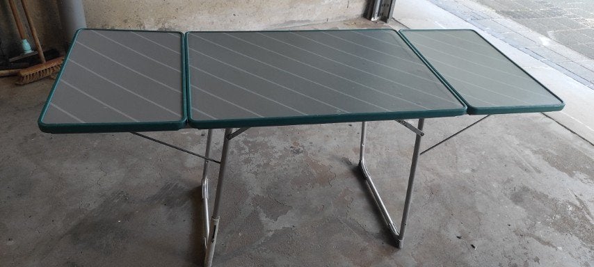 Vintage campingtafel grijs groen inklapbaar, Caravans en Kamperen, Ophalen, Gebruikt, Campingtafel