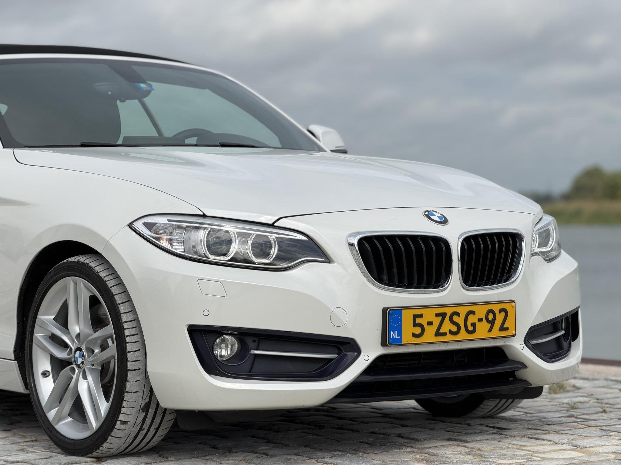 BMW 2-serie Cabrio 228i High Executive 245 PK!|Carplay|M-Spo, Automaat, Gebruikt, 4 cilinders, Cabriolet