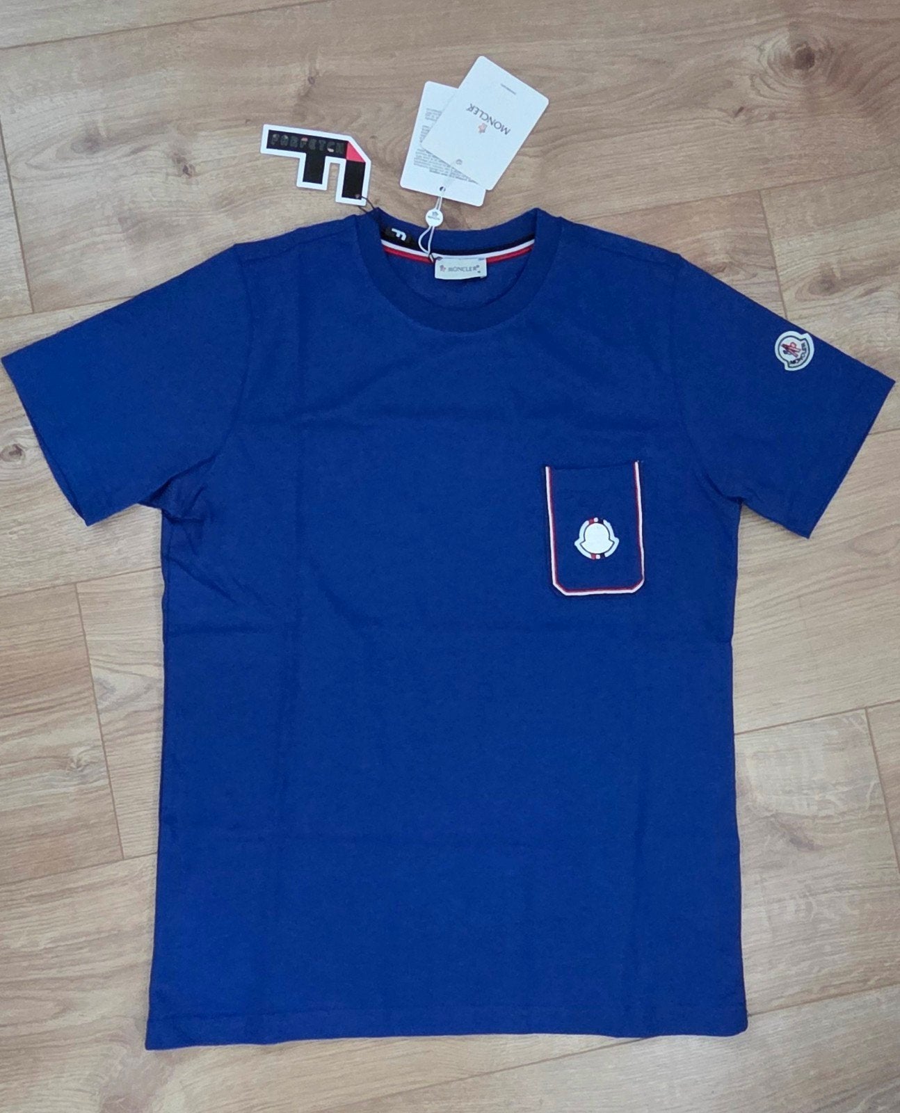 Hele mooie Moncler shirt, Moncler, Nieuw, Ophalen of Verzenden, Maat 48/50 (M)