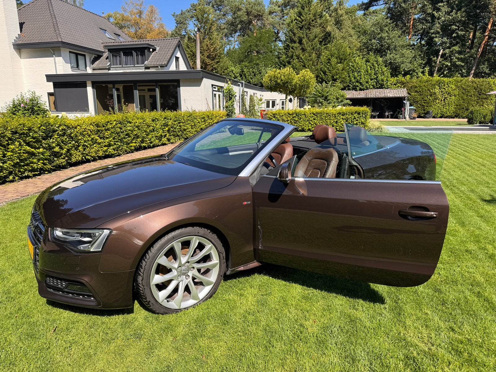 Audi A5 1.8 Tfsi 125KW Cabriolet pro line 2015 Bruin, Auto's, Audi, 4 cilinders, 4 stoelen, Particulier, 170 pk
