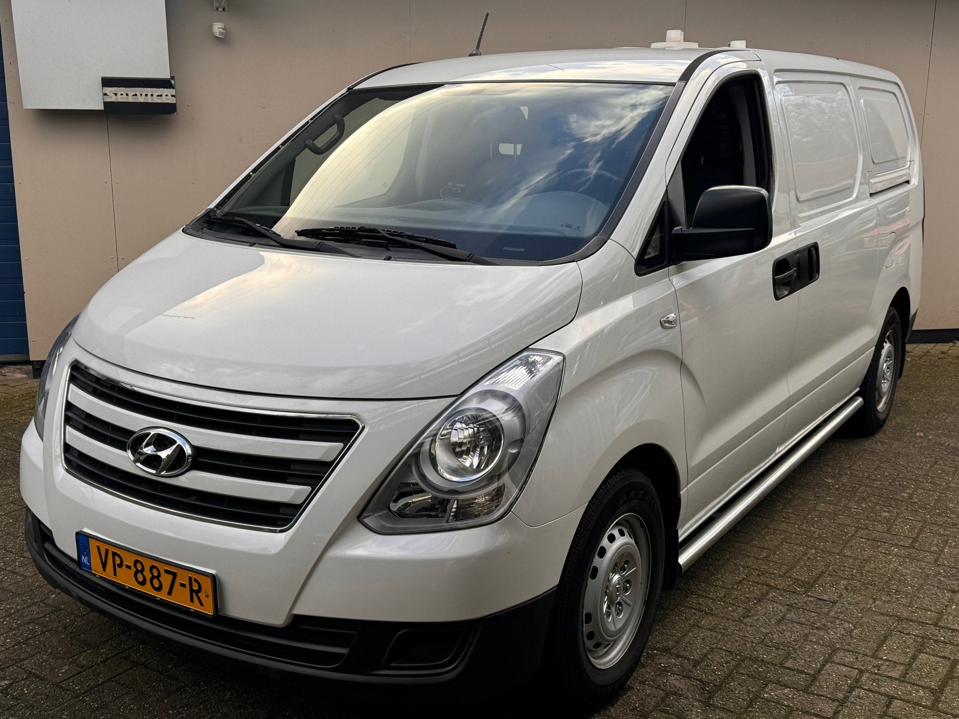 Hyundai H 300 2.5 CRDi Dynamic TOP ONDERHOUDEN & NWE APK 01-, Auto's, Bestelauto's, 13 km/l, Euro 5, Gebruikt, Origineel Nederlands