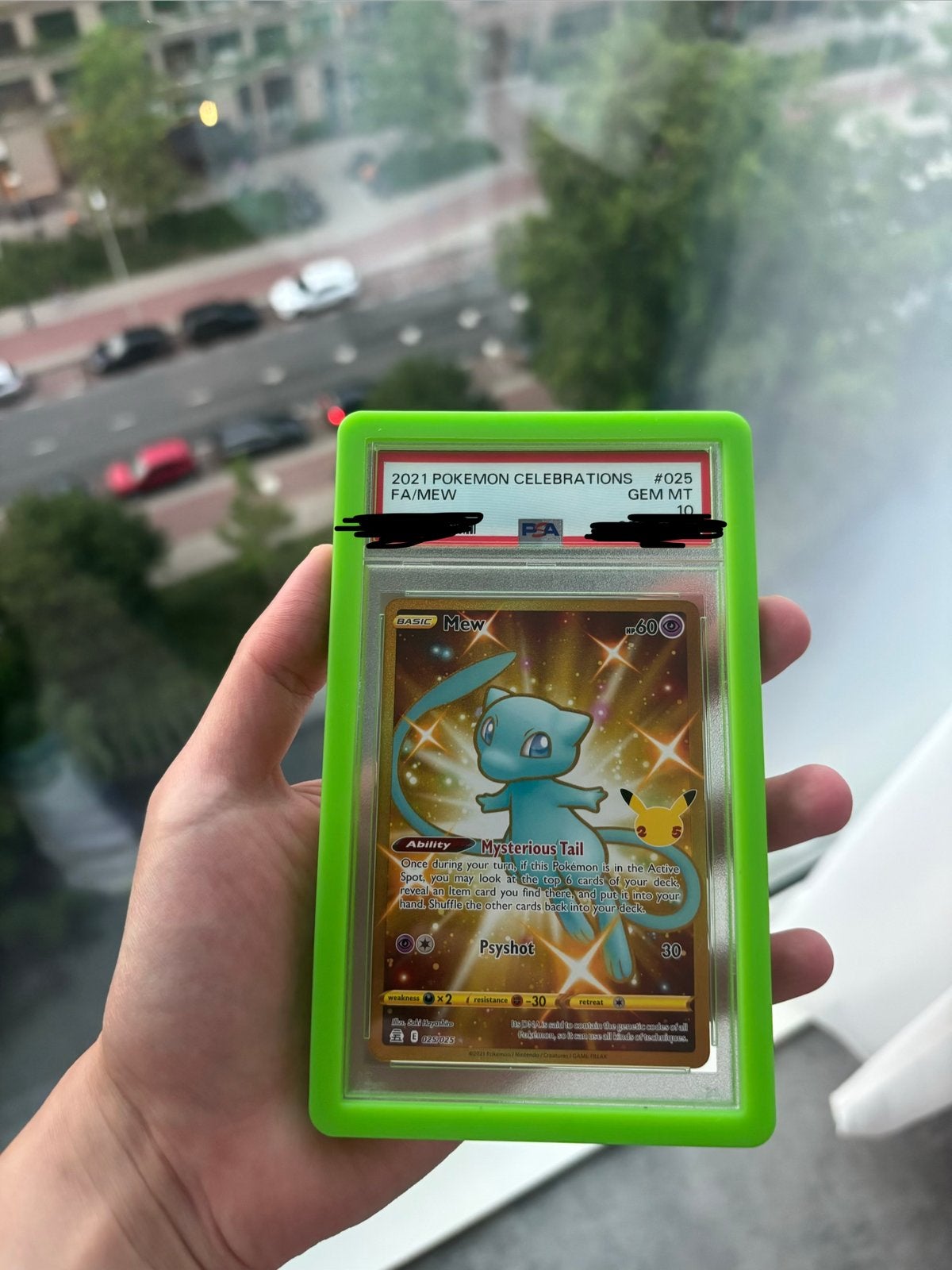 Mew 025 PSA 10 Gem Mint Pokémon Kaart Celebrations, Ophalen of Verzenden, Zo goed als nieuw