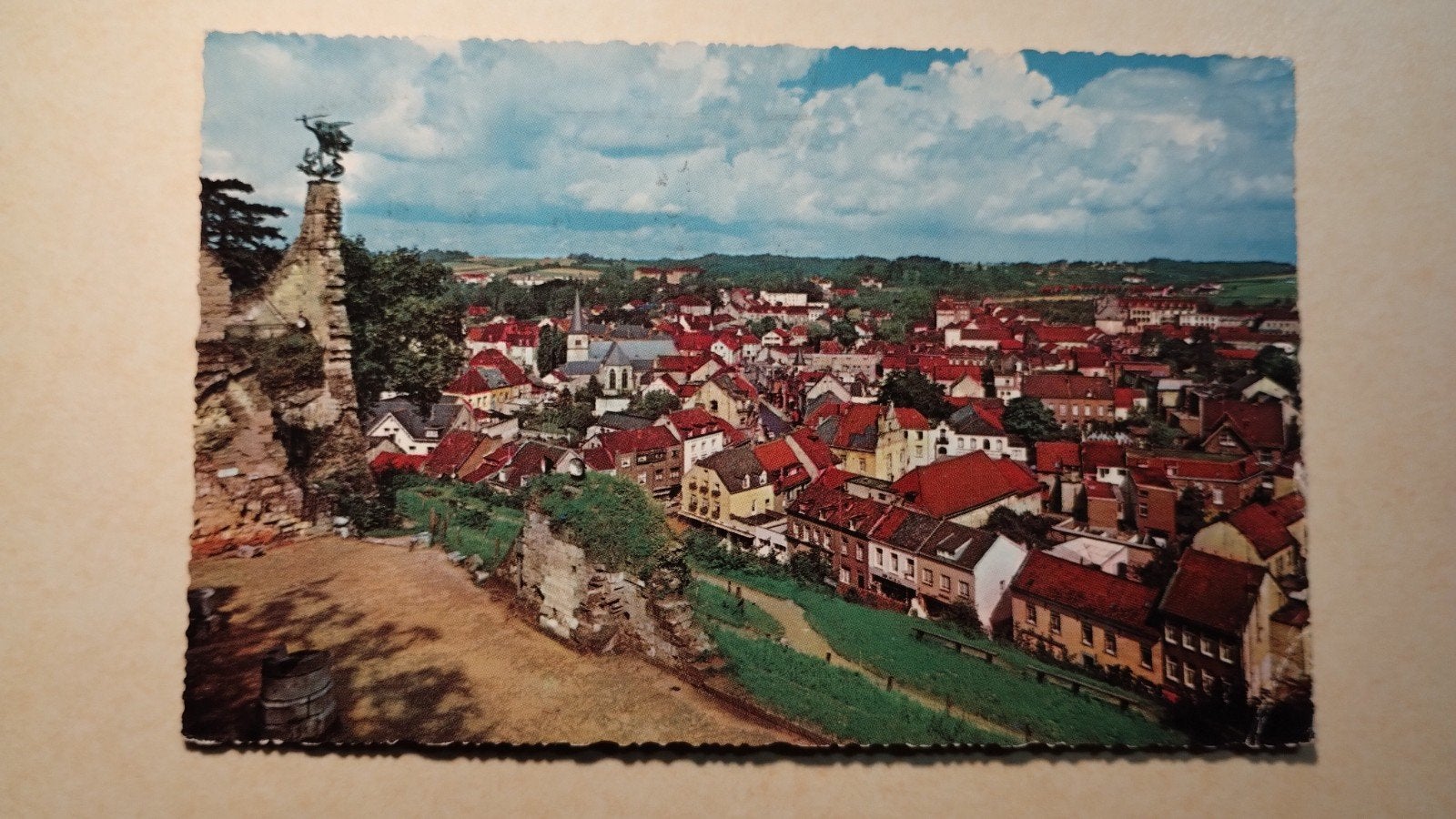 Oude ansichtkaart Valkenburg met panorama, Verzamelen, Ophalen of Verzenden, 1960 tot 1980, Gelopen, Limburg