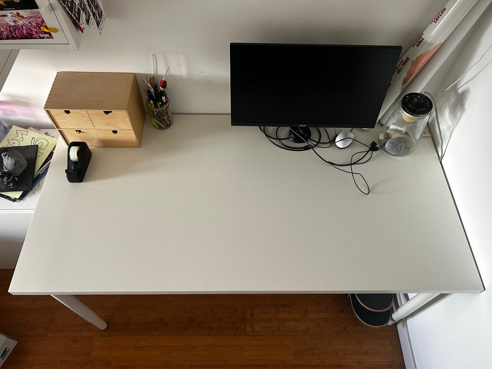 Wit bureau ikea 150x75, Ophalen, Opbergruimte, Spaanplaat of MDF, Zo goed als nieuw