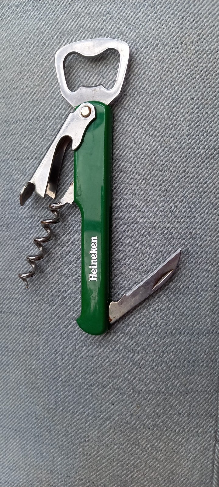 Heineken opener, kurkentrekker en mesje, Ophalen of Verzenden, Zo goed als nieuw, Gebruiksvoorwerp