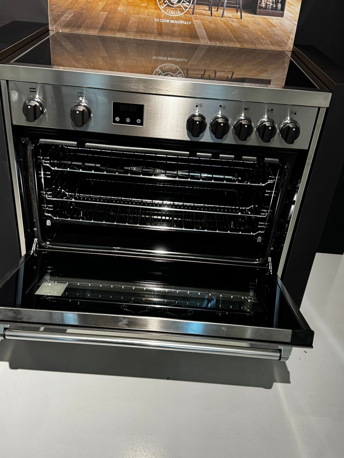 Bertazzoni Master Prime line rvs fornuis, Ophalen, 60 cm of meer, Nieuw, Energieklasse A of zuiniger