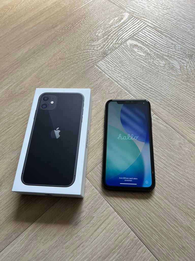Iphone 11 128GB Zwart, Zwart, 72 %, 128 GB, Gebruikt