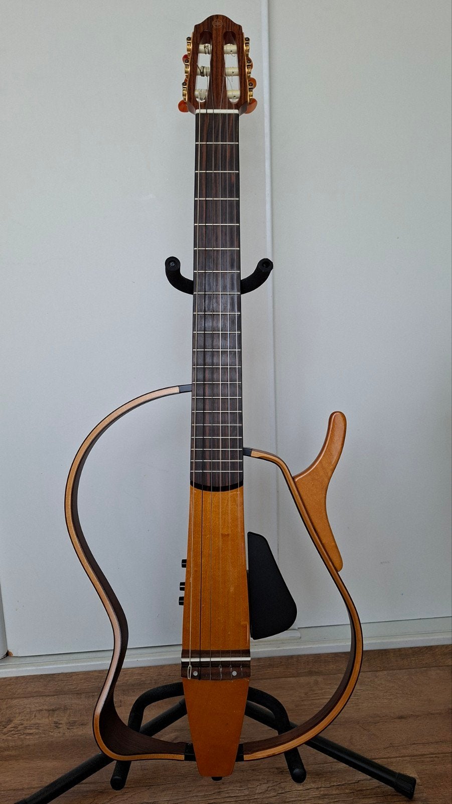 Yamaha Silent Gitaar Nylon, Ophalen of Verzenden, Zo goed als nieuw, Klassieke of Spaanse gitaar, Met koffer