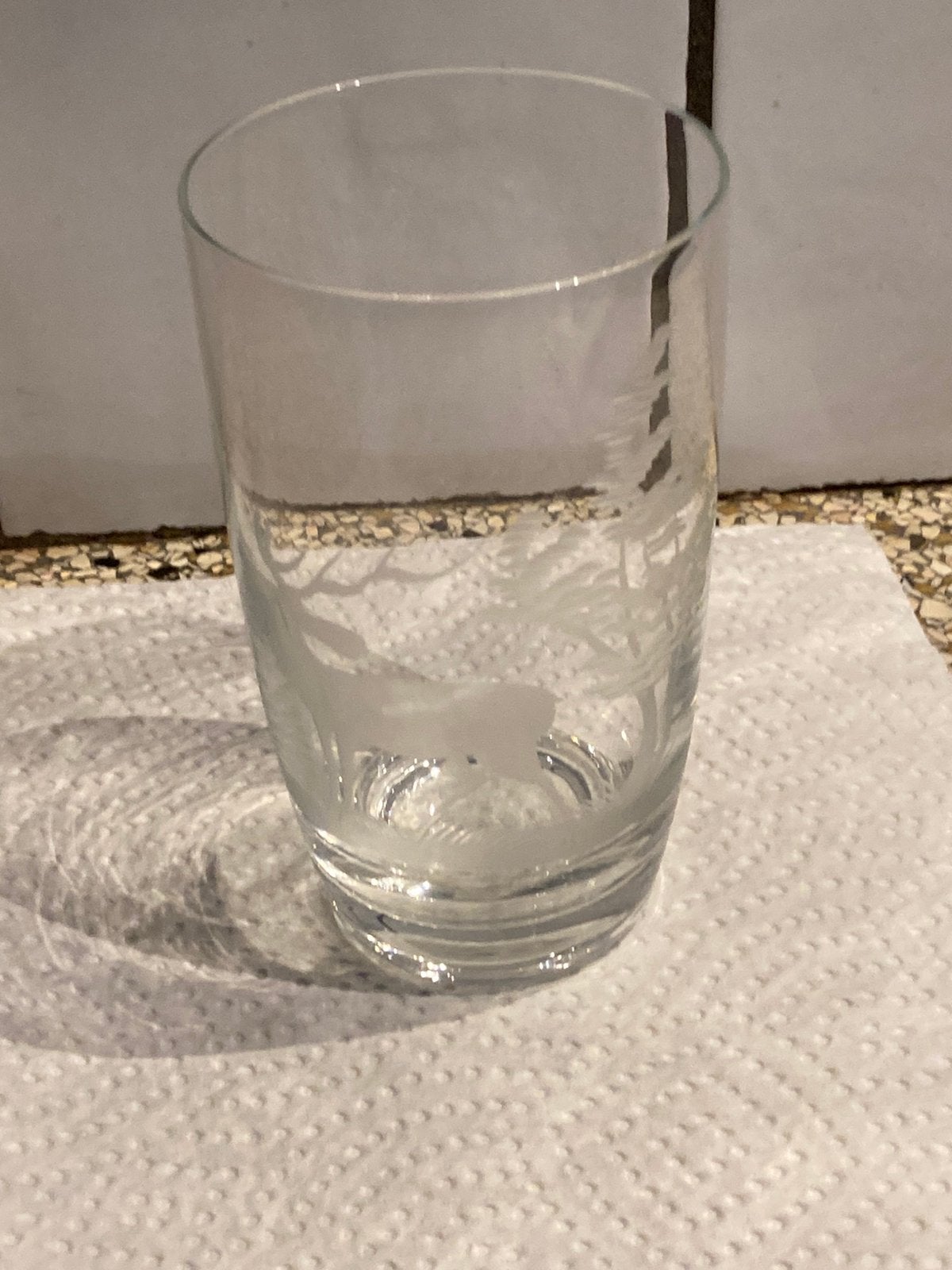 Mooi gkas hert, Ophalen of Verzenden, Zo goed als nieuw, Frisdrankglas