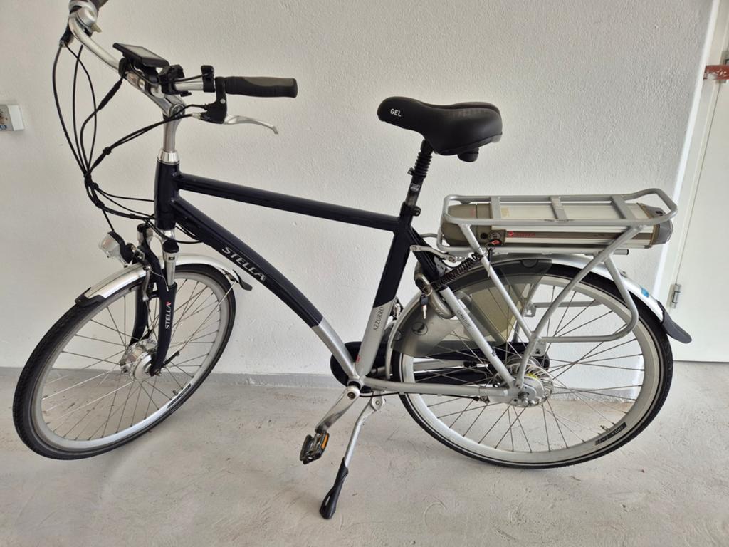 Bijzonder mooie elektrische Stella Azzurro in Nieuwstaat, Ophalen of Verzenden