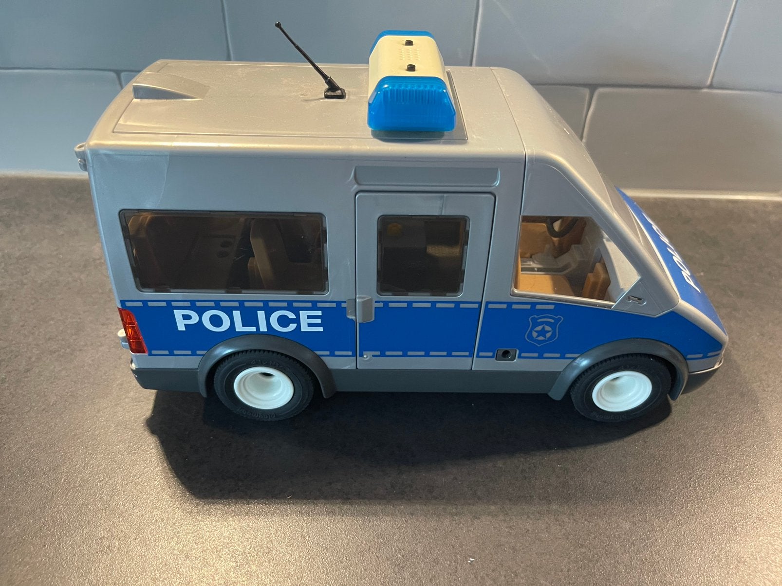 Politie, Ophalen, Gebruikt