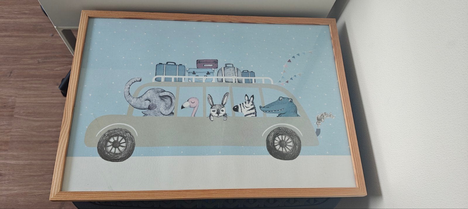 Leuke fotolijst kinderkamer met dieren in auto, Ophalen, Minder dan 50 cm, Zo goed als nieuw, Minder dan 50 cm