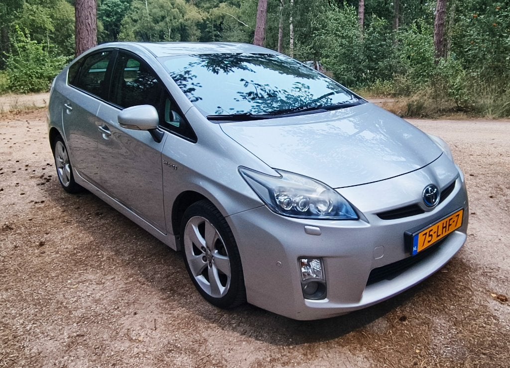 Toyota Prius 1.8 Full Hybrid 99PK Aut 2010 Grijs, Auto's, 1345 kg, 4 cilinders, Cruise Control, Origineel Nederlands