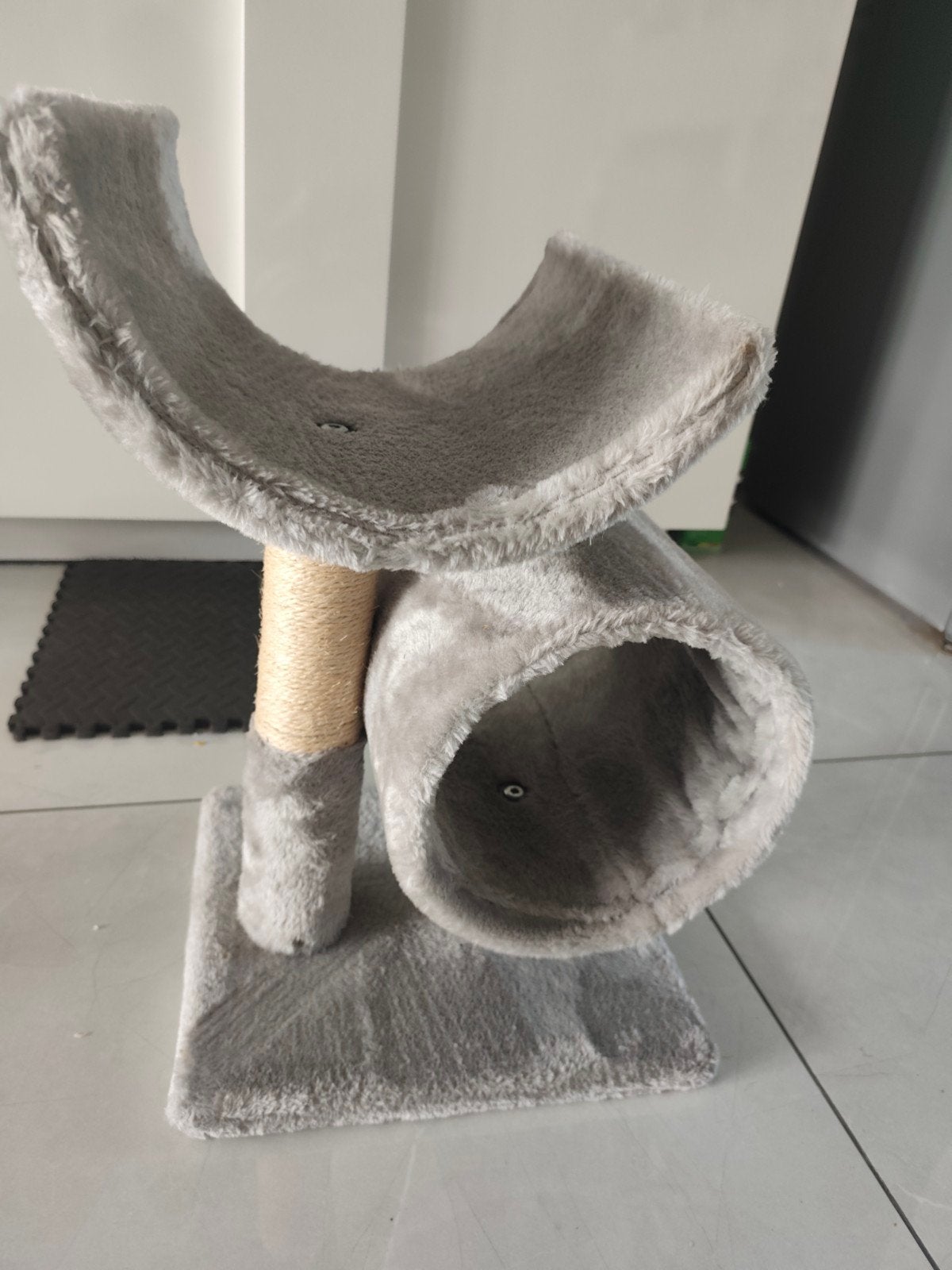 kitten grijze kleine krabpaal, Ophalen, Zo goed als nieuw, Krabpaal