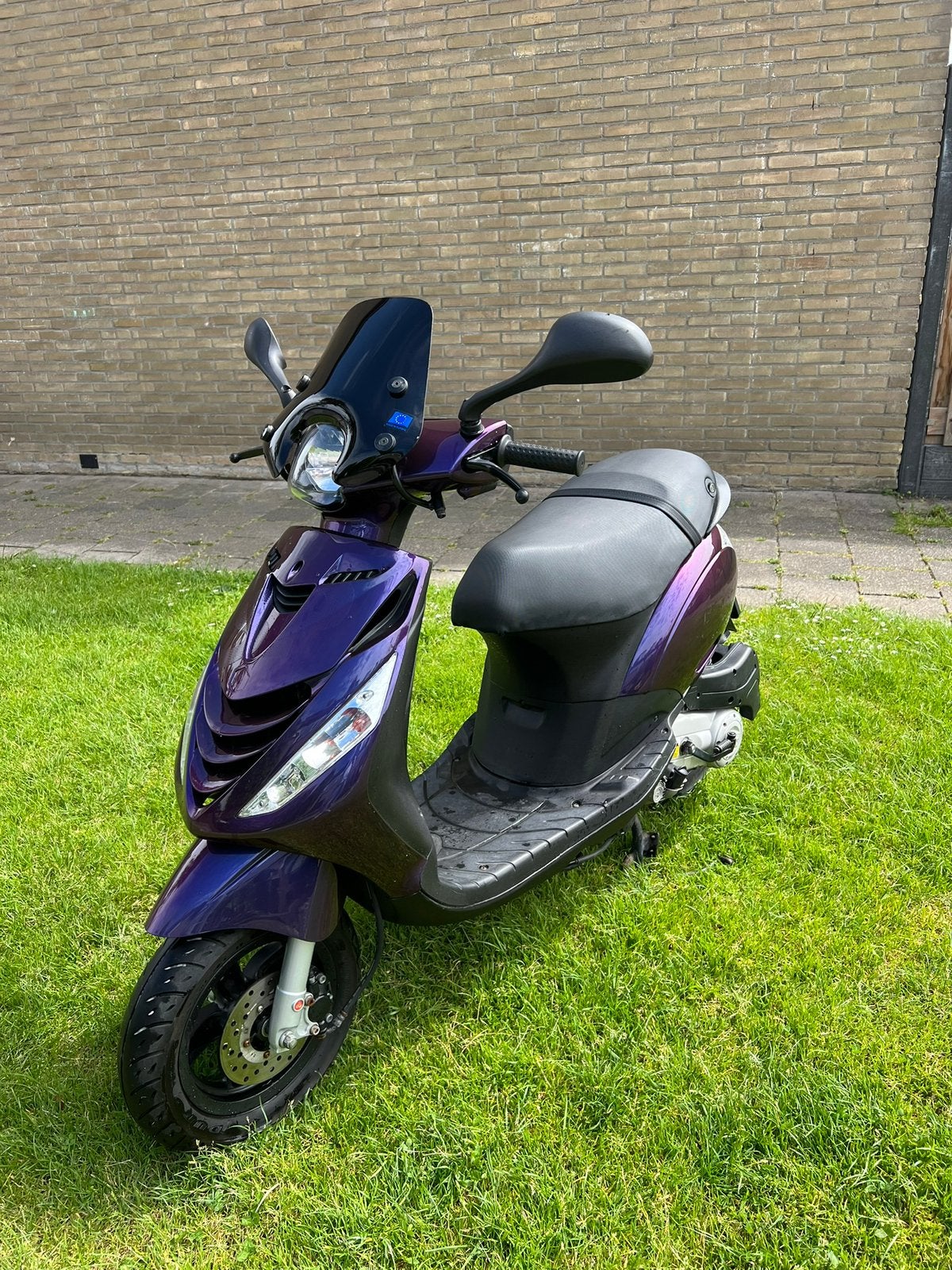 Piaggio zip 50cc 4 T 2 V Snor, Ophalen, Zo goed als nieuw, Benzine, Zip