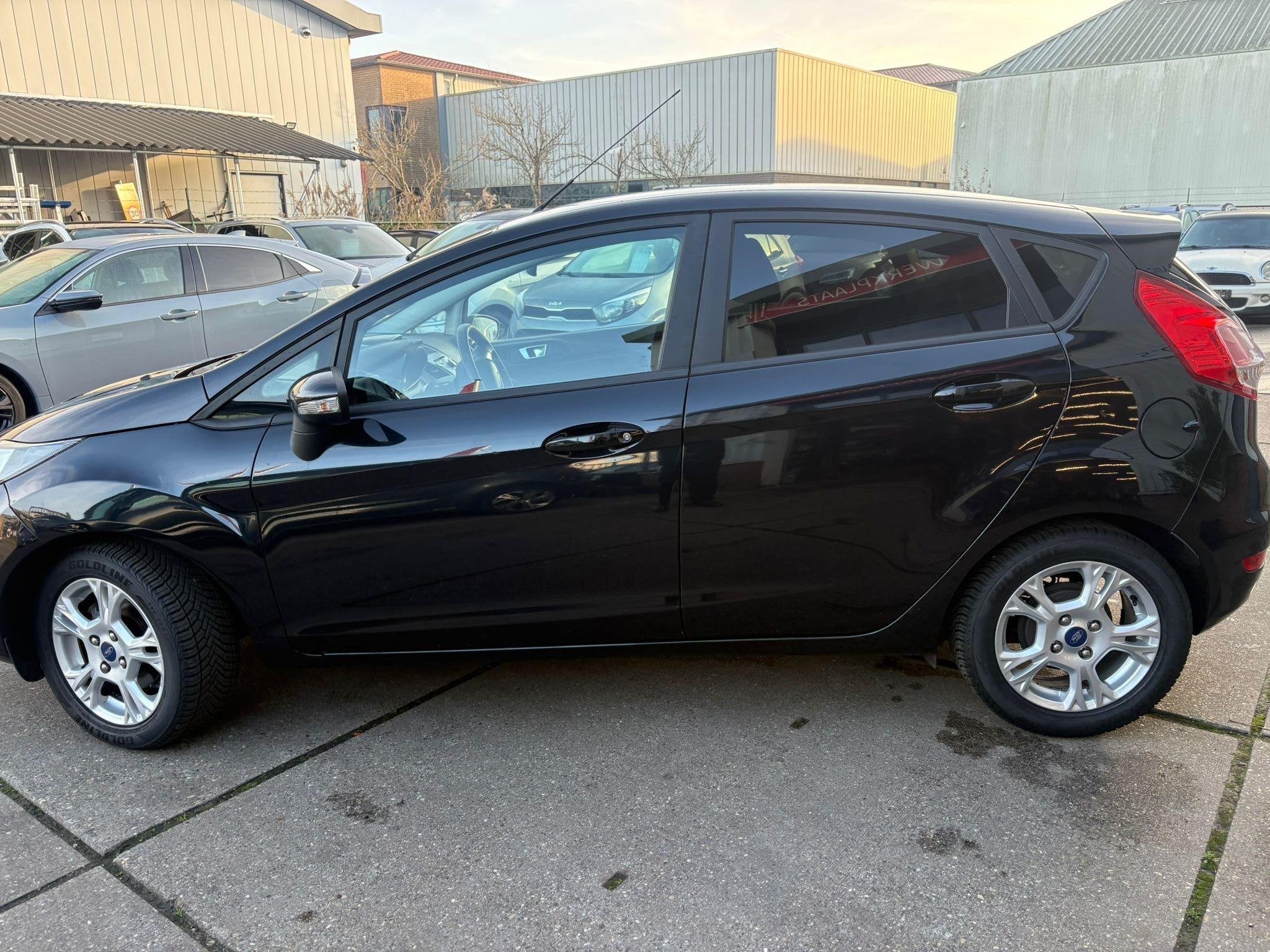 Ford Fiesta 1.0 Titanium, Auto's, Voorwielaandrijving, Stof, Euro 6, 525 kg