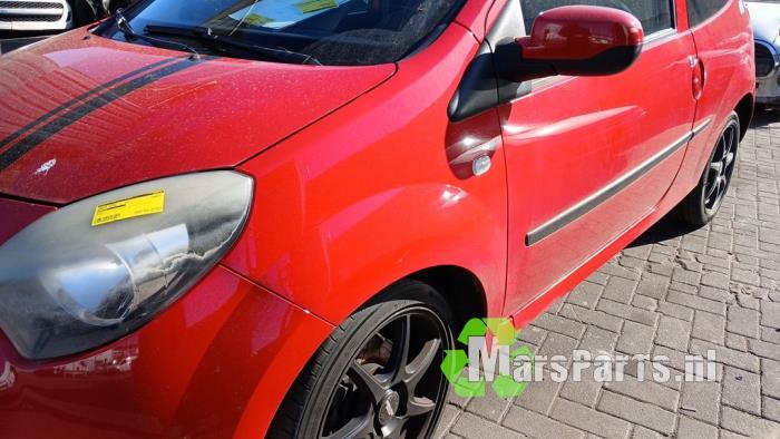 Scherm links-voor van een Renault Twingo, Auto-onderdelen, Gebruikt, -, Renault, -
