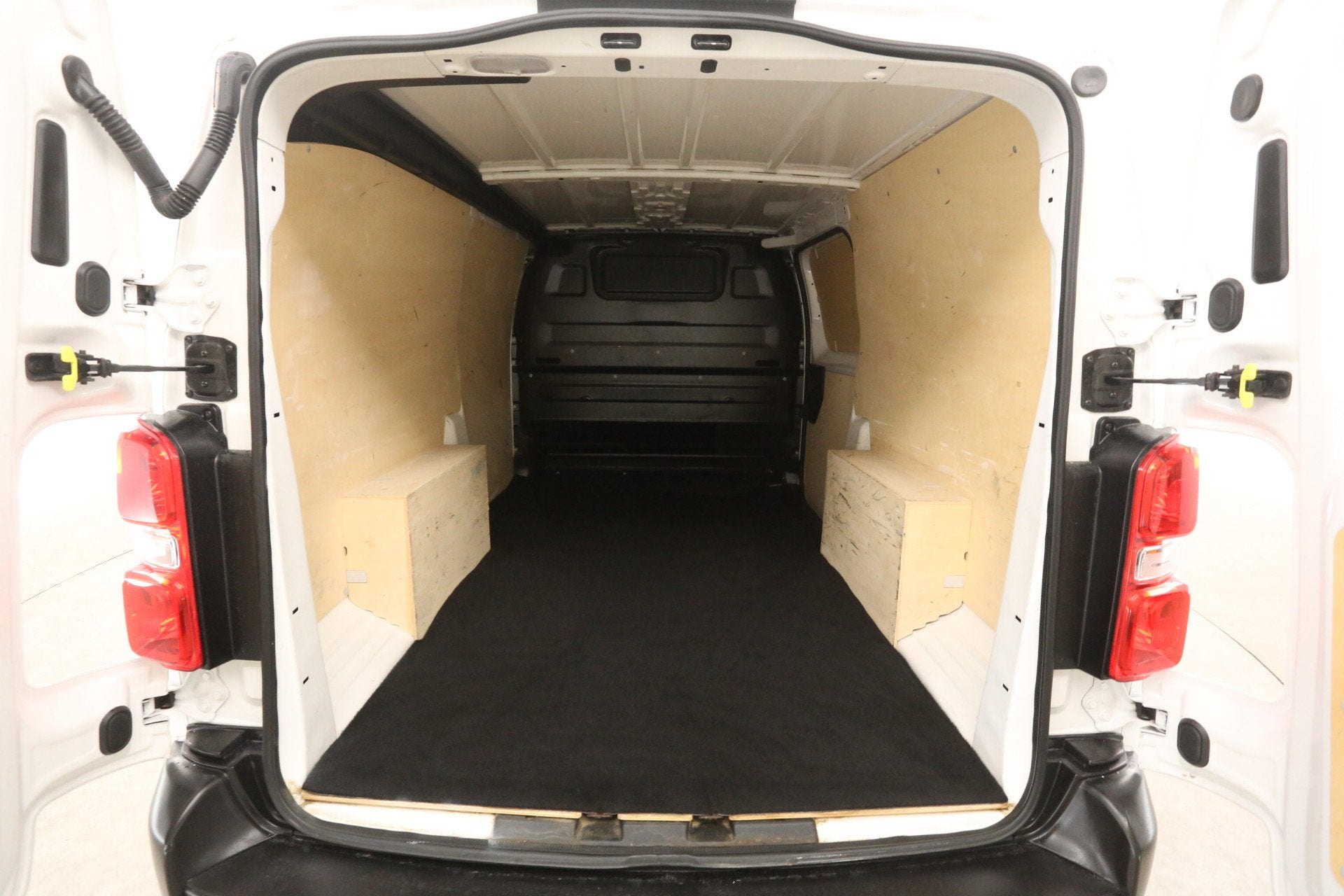 Opel Vivaro 2.0 CDTI L3H1 | Airco | Cruise | 3 Zits | Schuif, Auto's, Achterwielaandrijving, Gebruikt, Euro 6, 4 cilinders