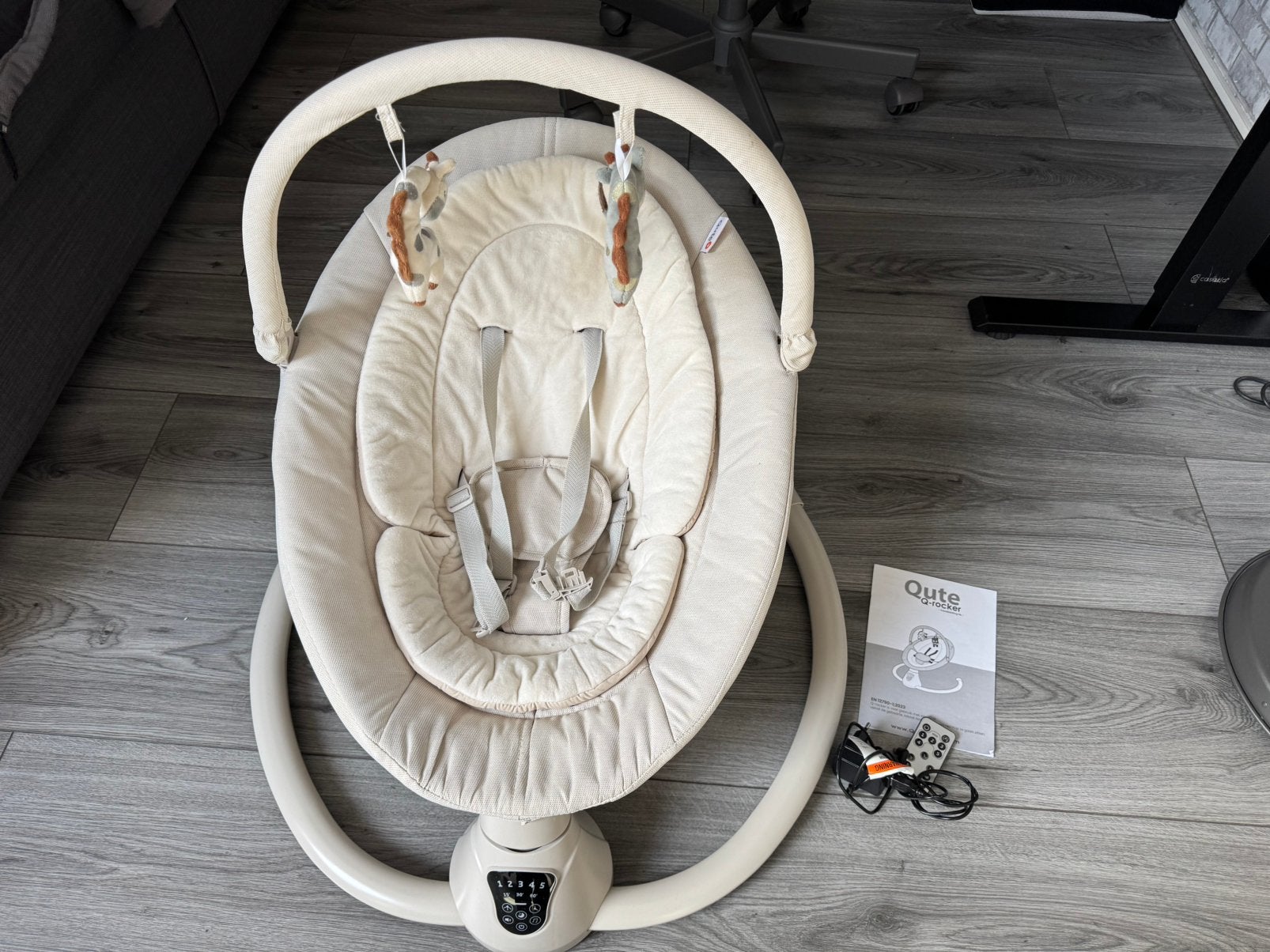 Qute Babyschommelstoel - Q-Rocker 2.0 - Ivory, Schommelstoel, Ophalen, Overige merken, Met gordel(s) of riempje(s)