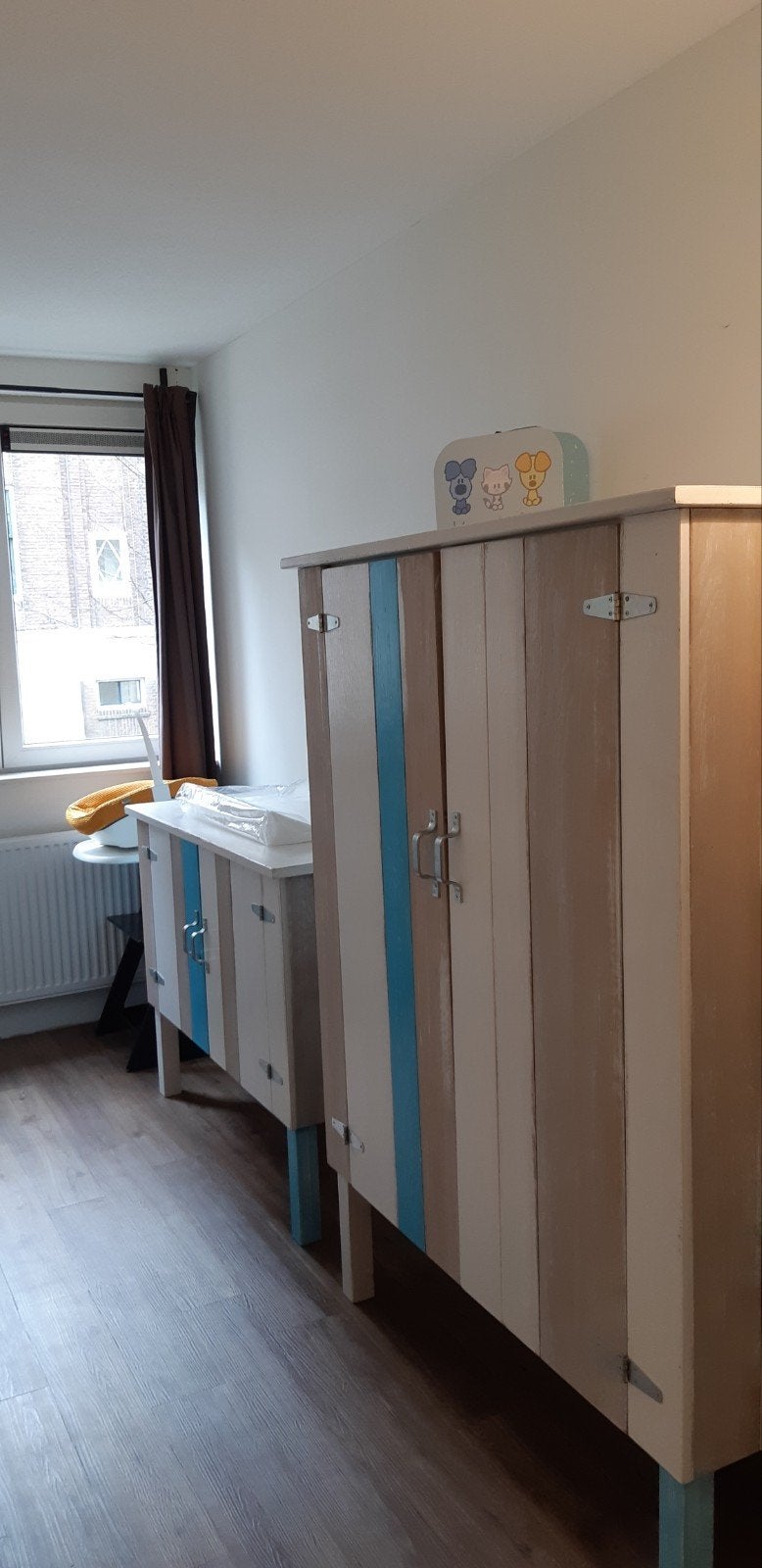 Stevige Kinderkamer Meubelset: Commode, 2 Kasten, Ophalen, Gebruikt, Jongetje of Meisje