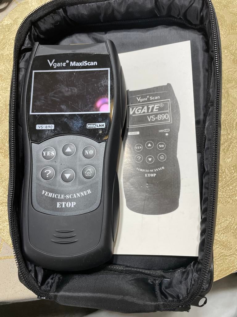 Vgate Maxiscan VS-890 OBD2 voertuigscanner, Auto diversen, Ophalen of Verzenden, Zo goed als nieuw