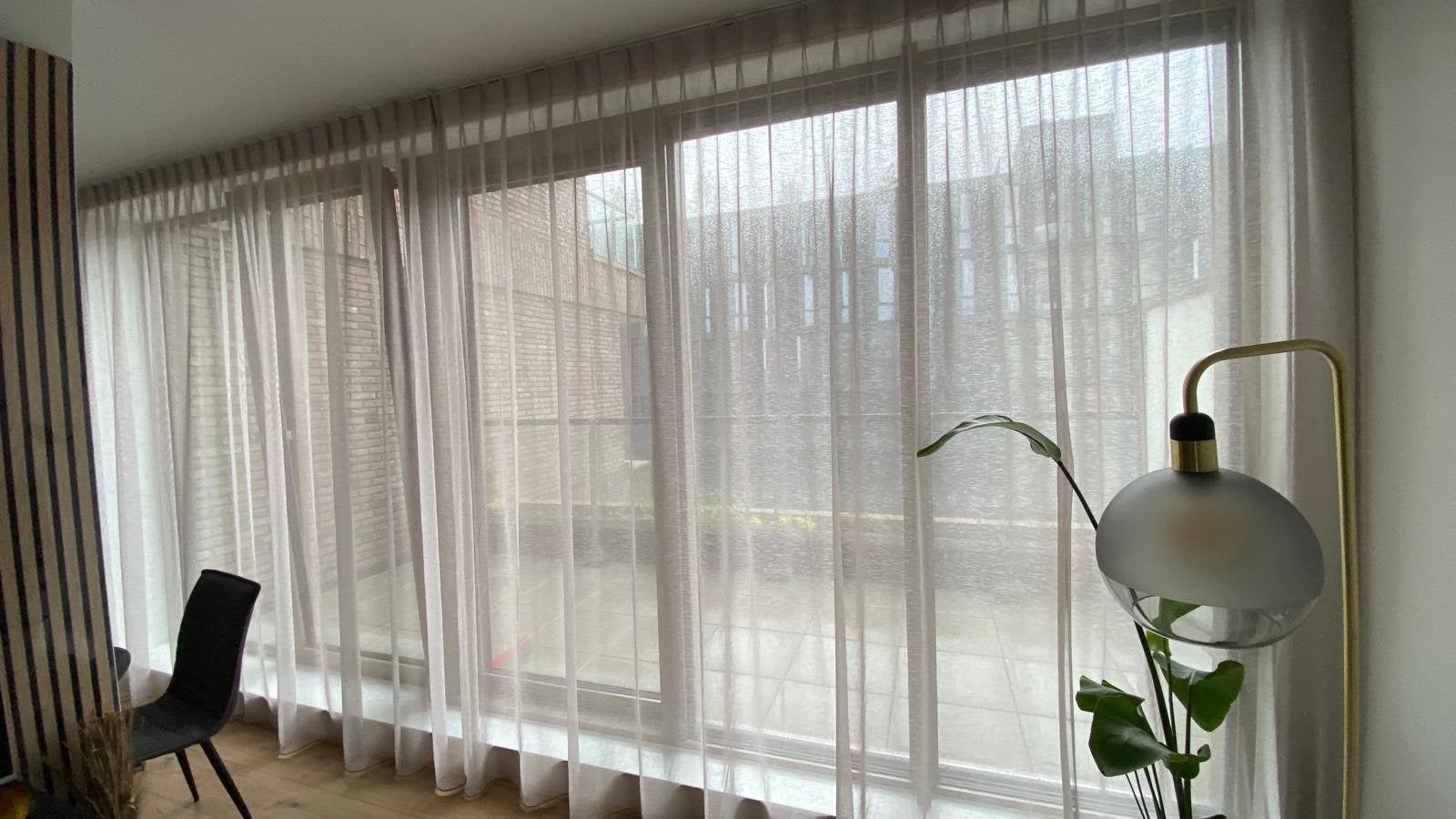 Gordijnen voile linnen uit rook en diervrije omgeving, Ophalen, Zo goed als nieuw, 200 cm of meer