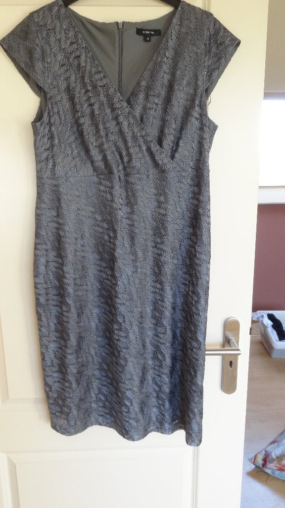 Hele MOOIE jurk , maat 46 , NIEUW , merk Comma , met GRATIS, Maat 46/48 (XL) of groter, Nieuw, Knielengte, Grijs