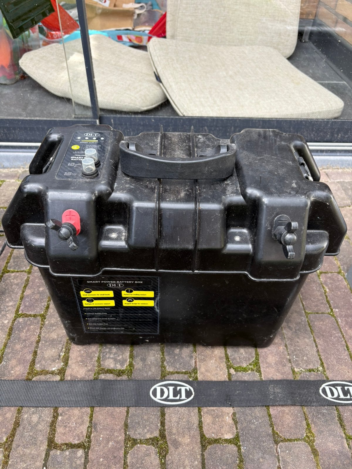 DLT accubox + Minn Kota MK-105PE acculader, Ophalen of Verzenden, Gebruikt