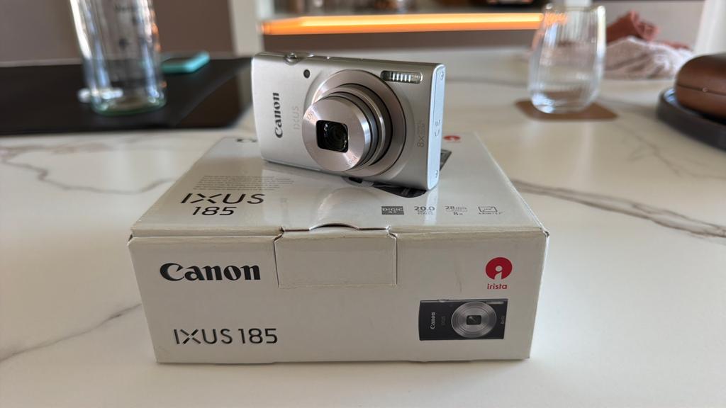 Canon IXUS 185 Zilver –  in doos! (20MP / 8x Zoom), Audio, Tv en Foto, Fotocamera's Digitaal, Verzenden, Zo goed als nieuw, Canon