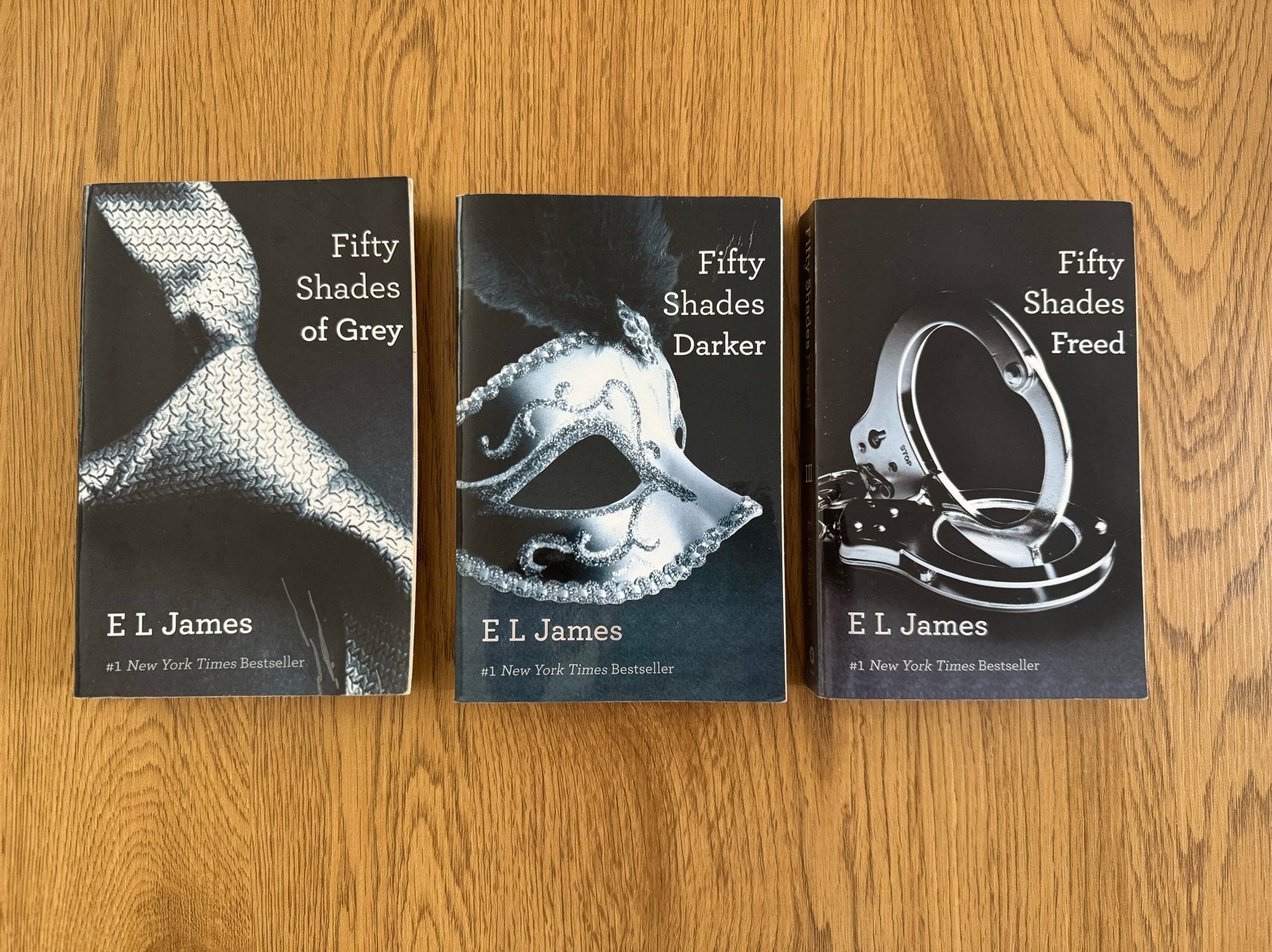 Fifty Shades boeken serie - Engelstalig, Ophalen of Verzenden, Gelezen, Amerika