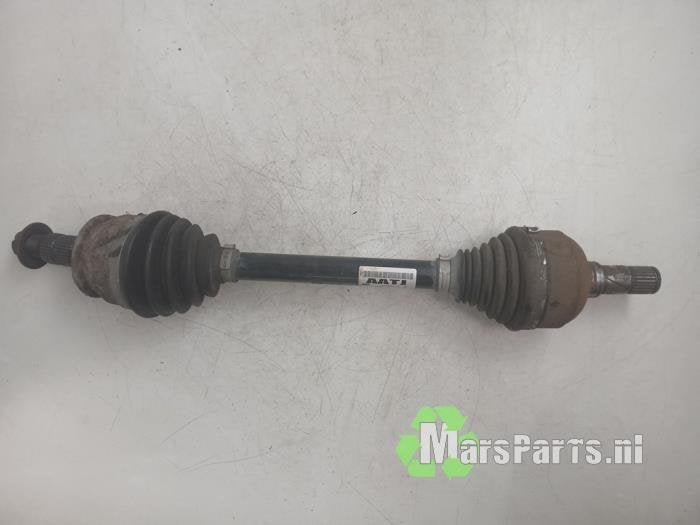 Aandrijfas links-voor van een Opel Insignia, Gebruikt, -, -, Opel