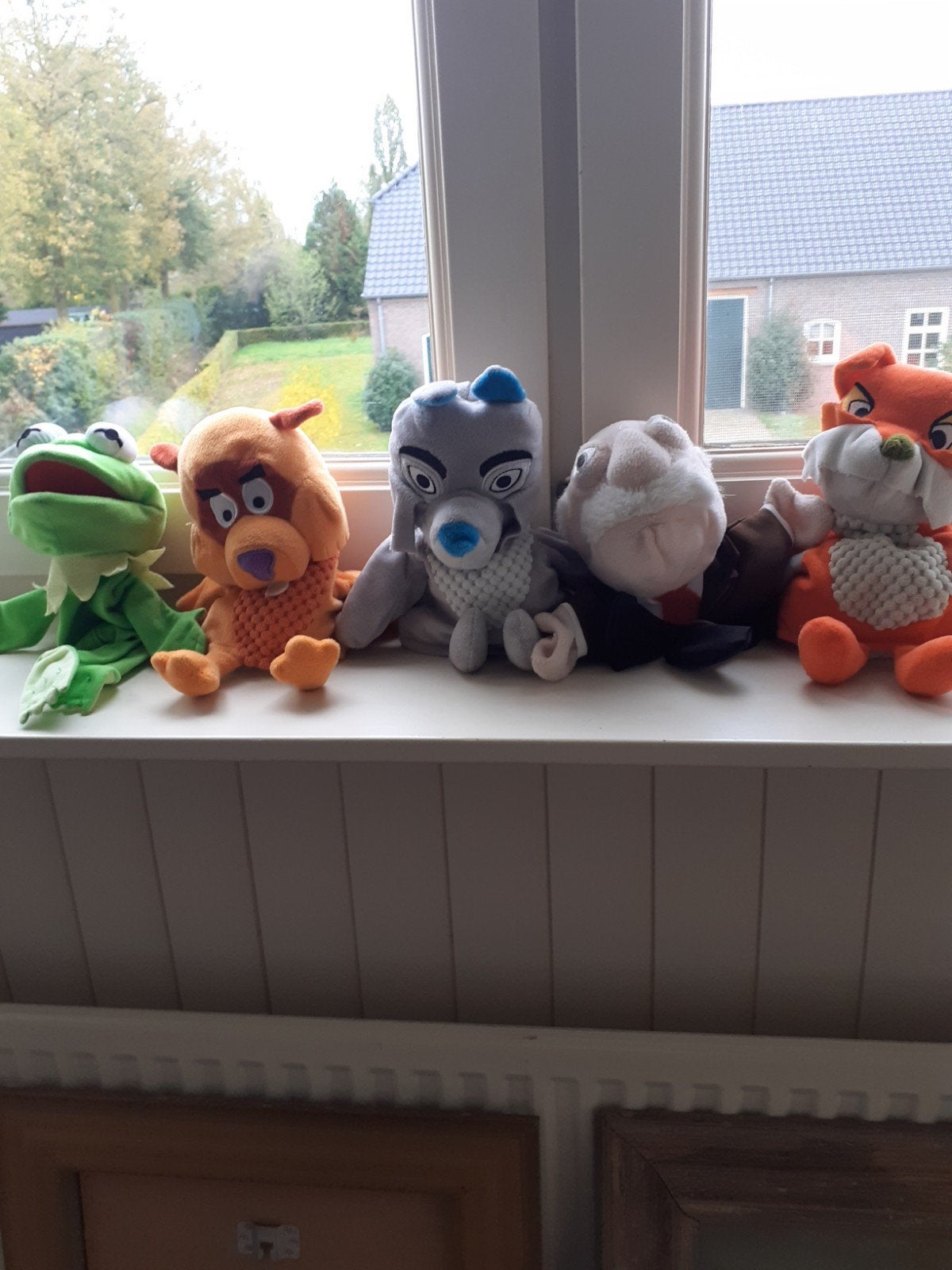 bieden poppen kast figuren, Ophalen of Verzenden, Overige typen