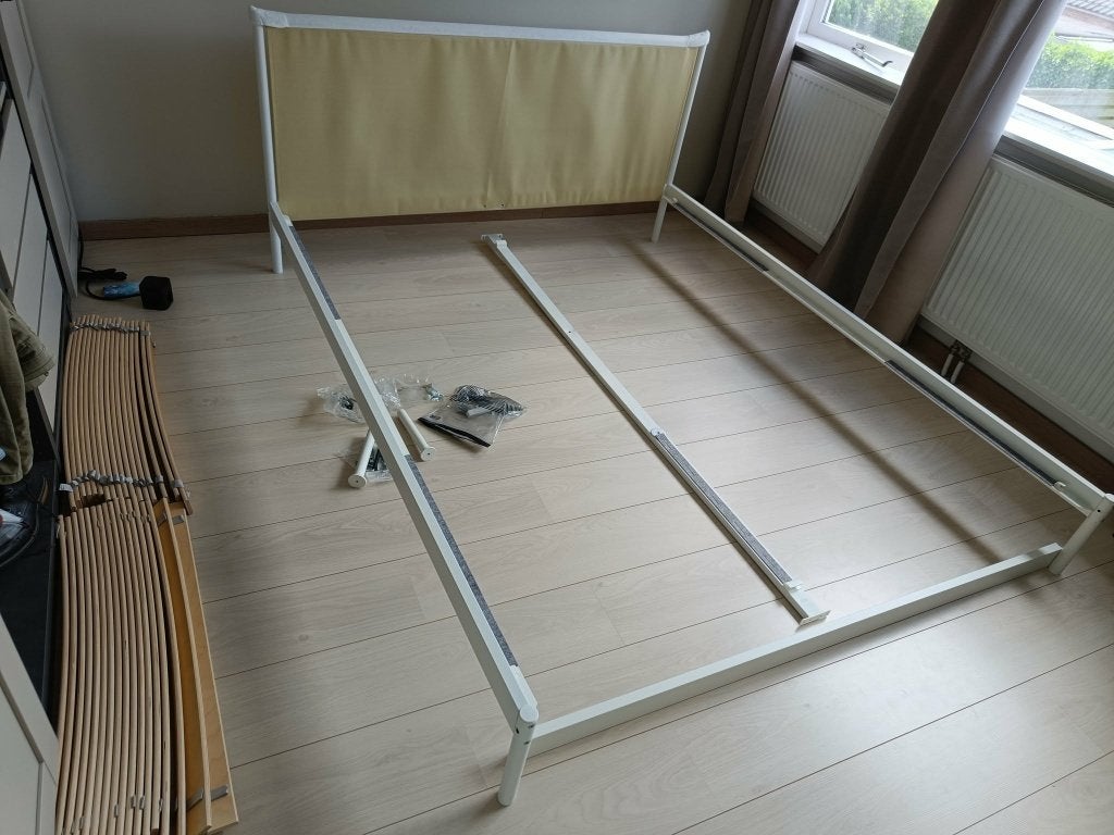 Ikea bed frame KLEPPSTAD 160x200, Wit, Tweepersoons, Ophalen of Verzenden, Zo goed als nieuw