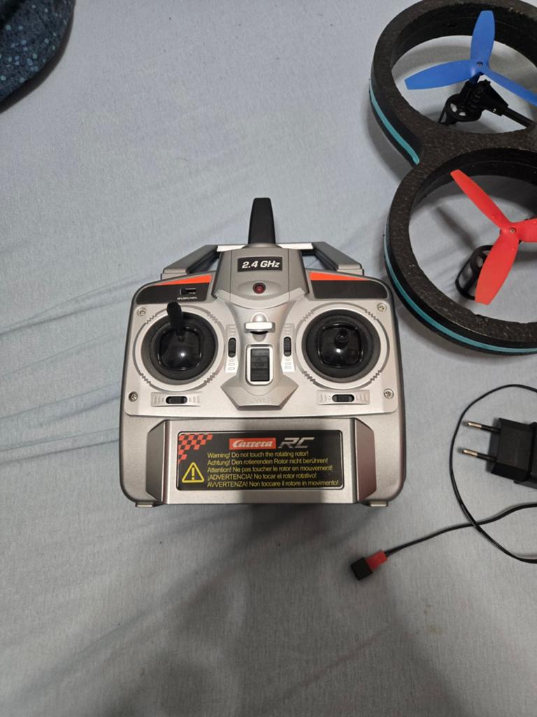 Carrera RC Mario Kart Quadcopter Drone, Gebruikt, Overige merken, Minder dan 100 meter, Minder dan 15 minuten
