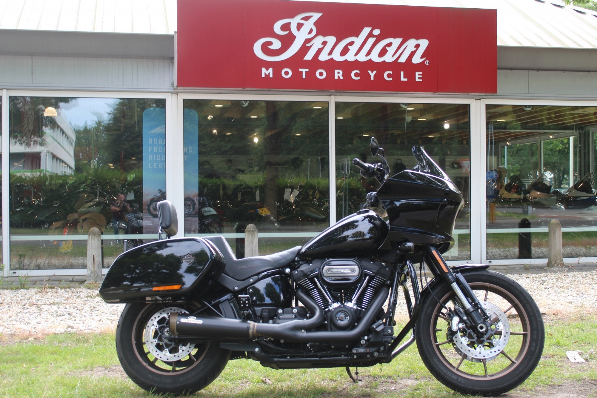 Harley-Davidson Low Rider 117 FXLRST Lowrider ST, Chopper, Bedrijf, 1923 cc, Meer dan 35 kW