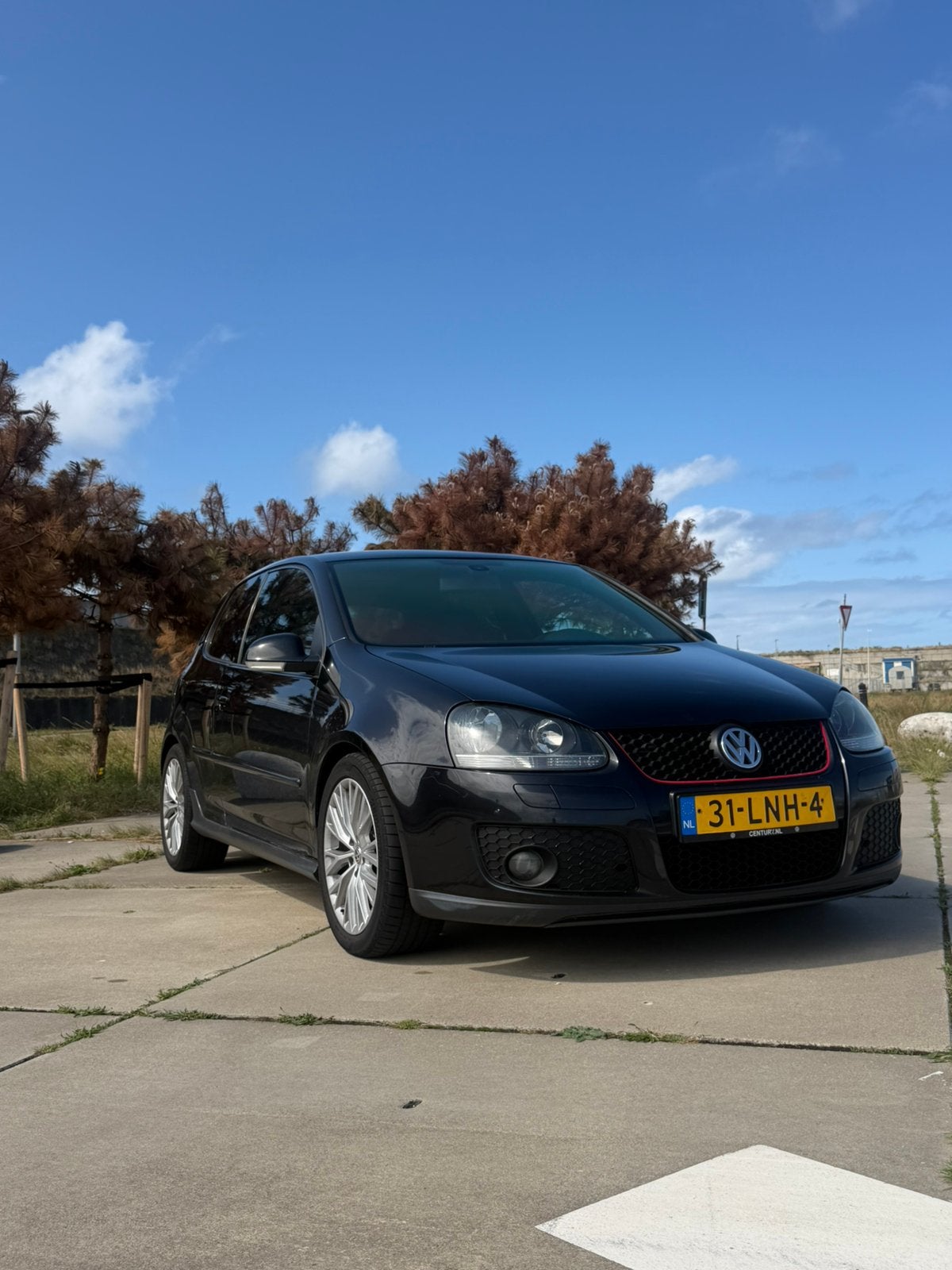 Volkswagen Golf 2.0 GTI 147KW 3D 2005 Zwart, Auto's, Zwart, 4 cilinders, Zwart, Leder