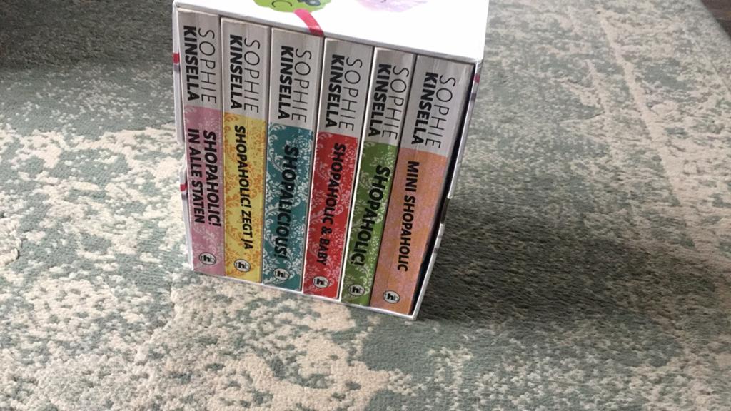 Box boeken Sophie Kinsela, Ophalen, Zo goed als nieuw