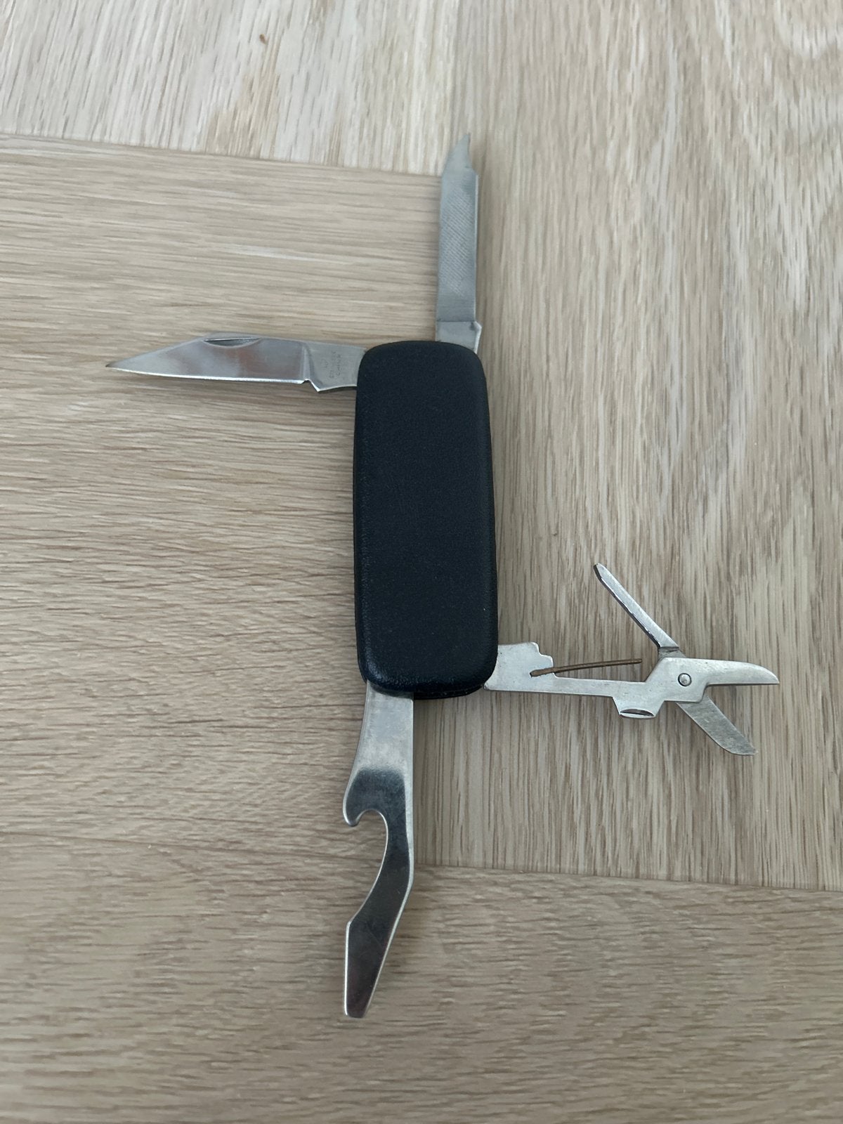 Compacte multitool met diverse functies, Ophalen of Verzenden, Nieuw, Multitool, Overige merken